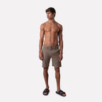SHORT HÍBRIDO 19" CAFÉ