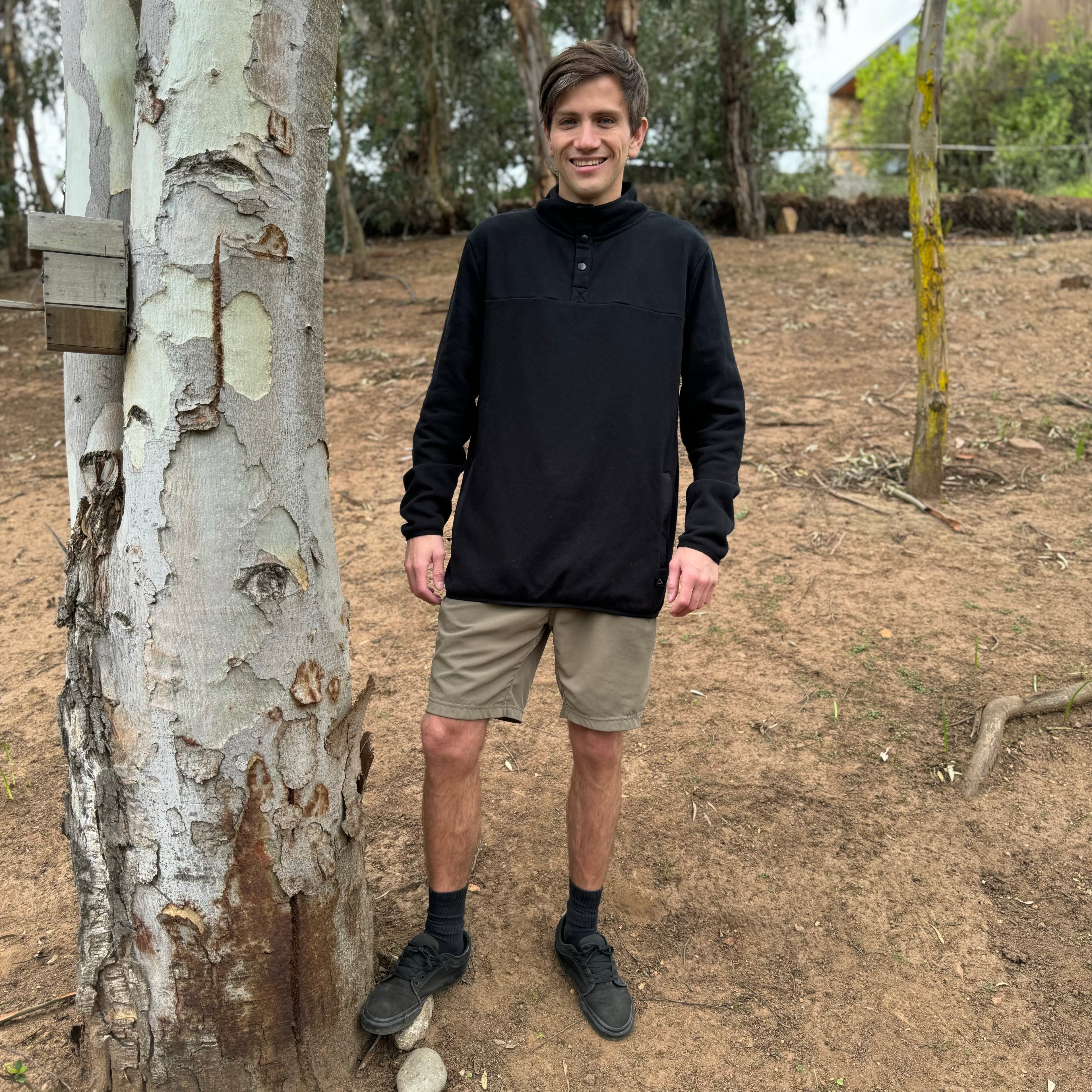 POLERÓN HALF ZIPPER NEGRO