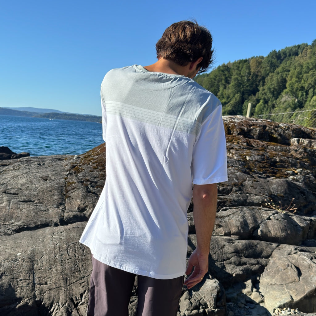 POLERA MC LINES POCKET BLANCA