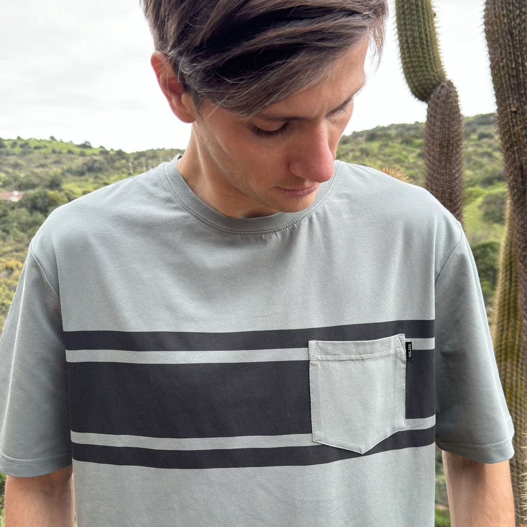 POLERA MC PLAIN POCKET VERDE