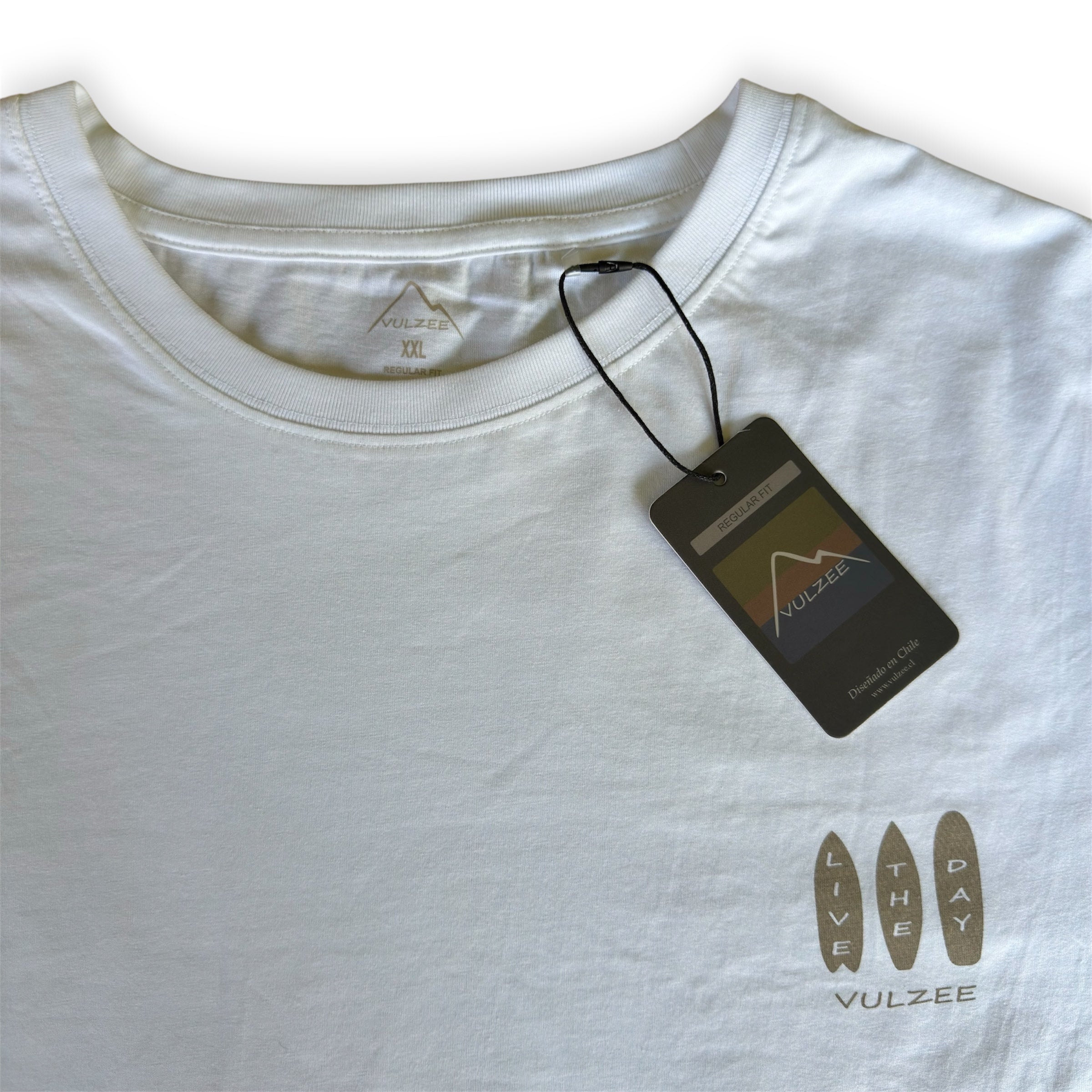 POLERA MC SURFBOARDS BLANCA