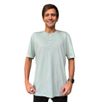 POLERA MANGA CORTA HOMBRE HENLEY VERDE SAGE