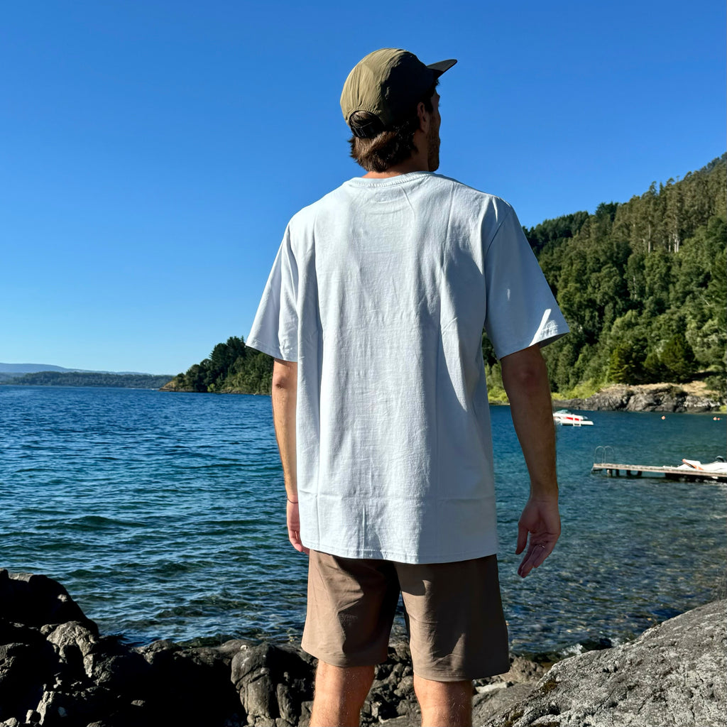 POLERA MC PLAIN POCKET CELESTE